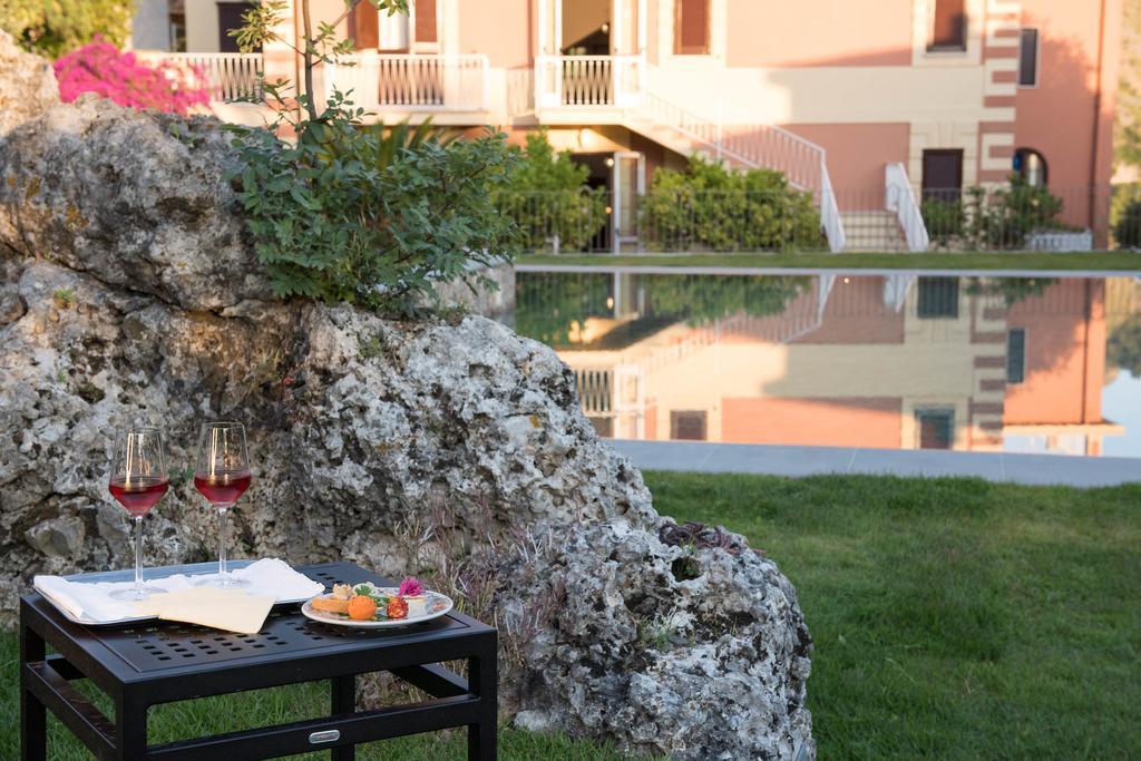 Romantic Hotel & Restaurant Villa Cheta Elite Maratea Exteriör bild
